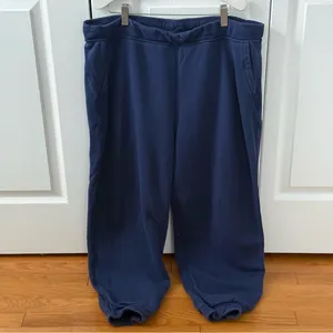 Lululemon Relaxed High-Rise Jogger in Night Sea thumbnail 3