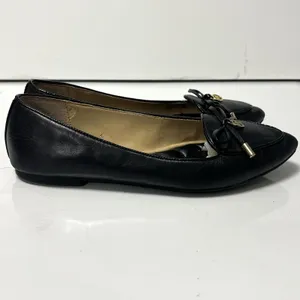 Michael Kors Loafers Flats Black Leather Shoes Gold Bow Tassel Women’s Size 5.5 thumbnail 3