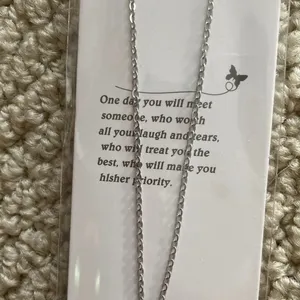 NEW Interlocking Heart Pendant Necklace Stainless Steel Love Double Silver NWT thumbnail 4