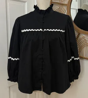 Crosby by Mollie Burch Blouse‎ M Ric Rac Boho Ruffle Quiet Luxury Modest Prairie thumbnail 1