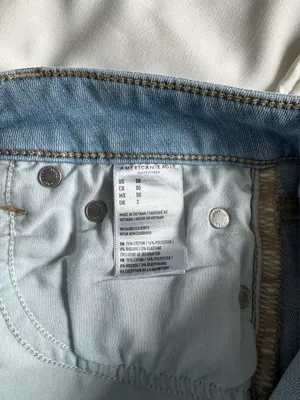 American Eagle Outfitters Midi Shorts thumbnail 4
