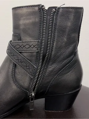 Frye Dark Pewter Leather Ellen Buckles Pointed Toe Block Heel Ankle Boots 7.5 M thumbnail 4