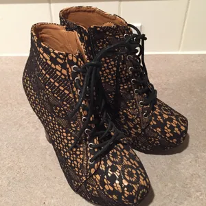 Qupid Black and Tan Lace Festival Boho High Heeled Booties 7 thumbnail 4