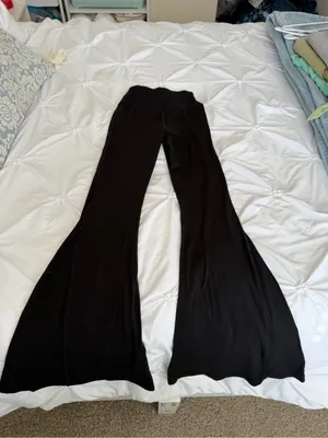 aerie Black Flared Yoga Leggings thumbnail 3