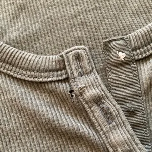 Aerie Real Soft Stretch Tank Top Army Green Size XS Fair Condition thumbnail 5