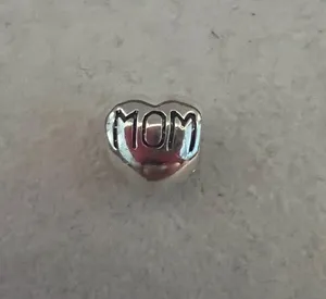 Chamilia Sterling Silver Mom Charm 925 thumbnail 1
