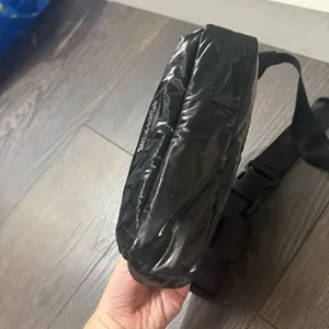 Athleta Women’s Black Shine Puff Belt Bag Fanny Pack thumbnail 4