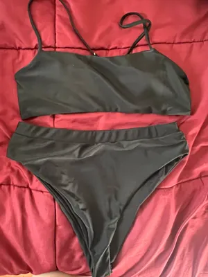Black Bikini Set Size L thumbnail 1