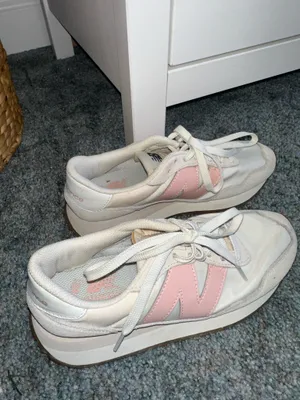 New Balance Sneakers thumbnail 4