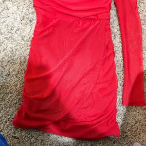 Lucy in the Sky Size S Larissa One Shoulder Long Puff Sleeve Mesh Mini Dress Red thumbnail 4