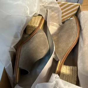 NIB Soludos Capri Mule thumbnail 3
