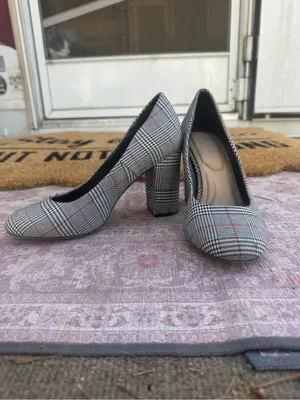 Apt. 9 Women's Plaid Pumps in Black, White and Red Windowpane thumbnail 2