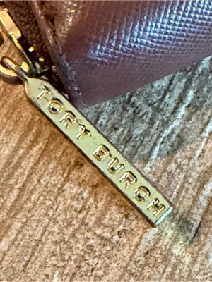 Tory Burch Robinson Zip Continental Brown Leather Wallet thumbnail 3