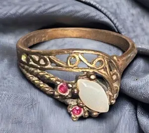 Vintage Uncas signed Opal and Rubies ring Size 8 thumbnail 1