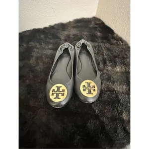 Tory Burch Reva Black Leather Ballet Flats Gold T Logo Classic Womens Size 7.5 thumbnail 2