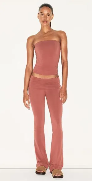 SKIMS Foldover Pants Redwood M thumbnail 1
