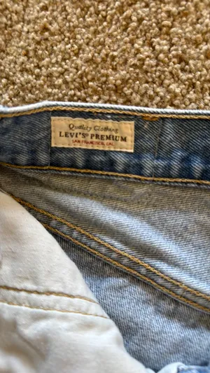 Levi’s 501 Shorts Button Fly Cut-Off Denim thumbnail 4