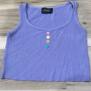 Cider Purple Heart Button Cropped Tank Top Women’s Medium thumbnail 1