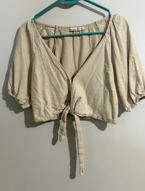 Abercrombie &‎ Fitch Linen Tie Cropped Top Blouse In XS thumbnail 1