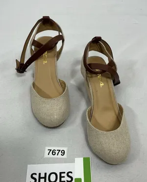 Womans Soda Espadrille Wedge Ankle Sandals 6.5 Beige Buckle Strap Close thumbnail 1