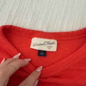 Universal Threads Vibrant Red Kids Bodysuit thumbnail 2