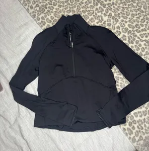Lululemon Always Alert 1/2 ZipBlack W3CZOS Size 10 thumbnail 1