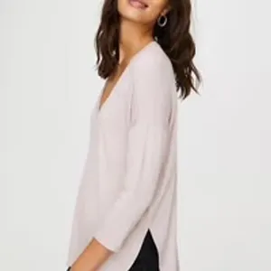 Aritzia Babaton Blush Pink Norris T-Shirt Top Size‎ XS Slouchy Casual V-Neck thumbnail 7