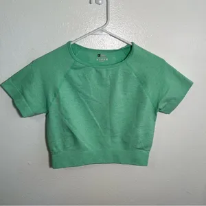 Women's Size Large Crew Neck Yoga Cropped Top Mint Green Short‎ Sleeve Stretchy thumbnail 2