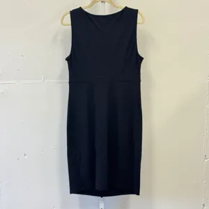 Isabella Oliver A Pea in the Pod Maternity Dress Pleated Empire Waist‎ Black Med thumbnail 2