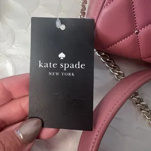 Kate Spade‎ Carey Mini Camera Bag Pomegranate Smooth Quilted Leather NWT KL820 thumbnail 8