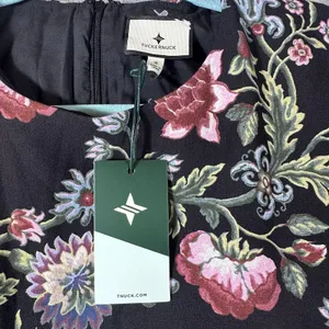 Tuckernuck Midnight Moonflower Leah Cape Dress Floral Flutter Sleeve Midi 4 New thumbnail 4