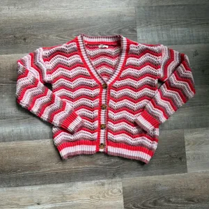 Maurice’s Red Pink Cream Chevron Knit Cardigan Sweater S thumbnail 4
