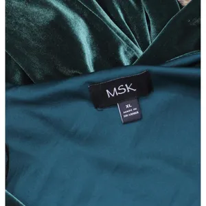 NWT Msk Womens Long-Sleeve Stretch Velvet Dress 93017220X Emerald Green XL thumbnail 9