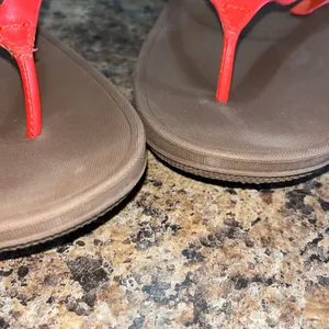 FitFlop red sandals women’s size 8, (worn a few times) without box thumbnail 2