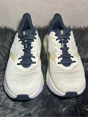 Hoka One One Arahi 5 Running Shoes White Sneaker Size 9.5B thumbnail 3