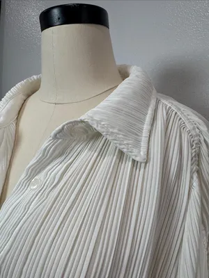 Good American Always Fits Plisse Blouse Size 1/2 Medium thumbnail 4