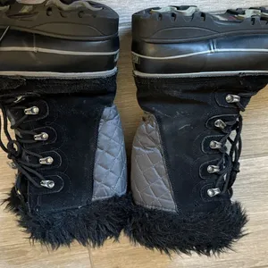 Khombu Nordic 2 women's black suede leather winter snow boots size 7M‎ thumbnail 8
