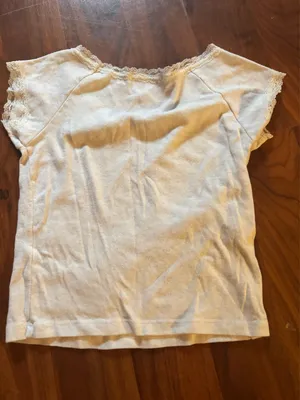 Brandy Melville Top White thumbnail 2