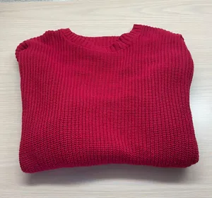 Sweater thumbnail 2