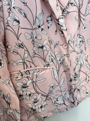 Roz & Ali Pink Floral Blazer Size 6 thumbnail 3