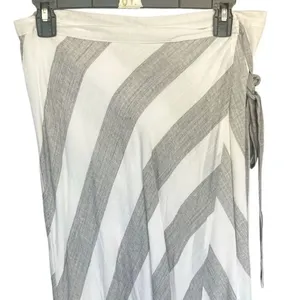 546. Lulus striped top and wrap skirt set small & med thumbnail 4