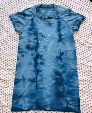 lululemon athletica Blue Tie-Dye swiftly tech thumbnail 1