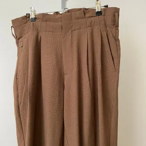 Athleta 4 Preppy Brown Skyline Plaid Pant II High Rise Tapered Trouser thumbnail 3