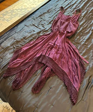 Purple Dress thumbnail 1