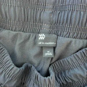 All in Motion Women Black Lined Woven Joggers Pants Size M UPF 50+ Stretch thumbnail 4