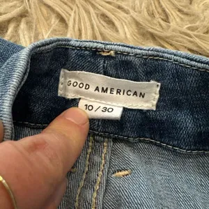 Good American Jeans size 10/30 thumbnail 2