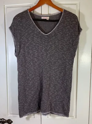 Fresh‎ Produce V Neck Short Sleeve Knit Dress Tunic Top Women's XS S Gray Beachy thumbnail 1