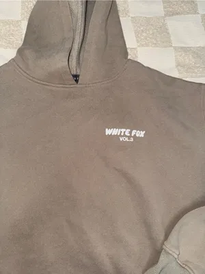 White‎ Fox Boutique Volume 3 hoodie in Khaki size M/L thumbnail 2