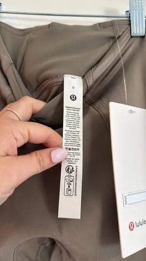 Lululemon Size 0 Align No Line 25” Leggings thumbnail 8