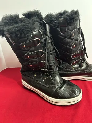 Polar size 8 woman’s mid calf snow boots thumbnail 3